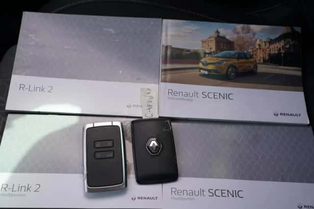 Renault Grand Scenic (2022) thumbnail 52