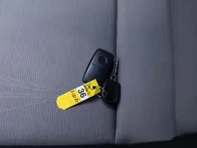 SEAT Ibiza (2013) thumbnail 123