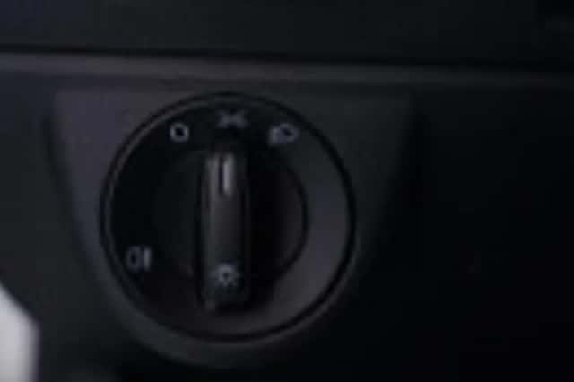 SEAT Mii (2017) thumbnail 56