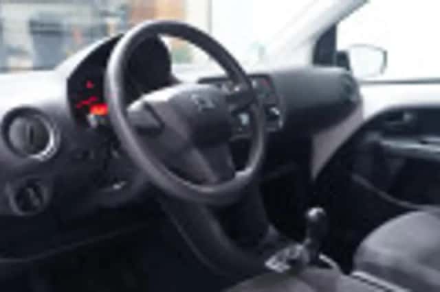 SEAT Mii (2017) thumbnail 60