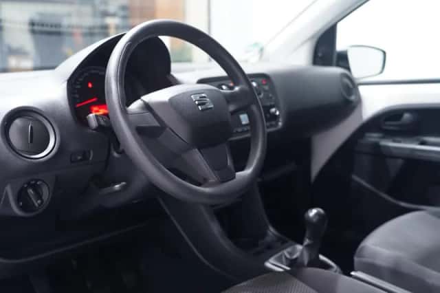 SEAT Mii (2017) thumbnail 93