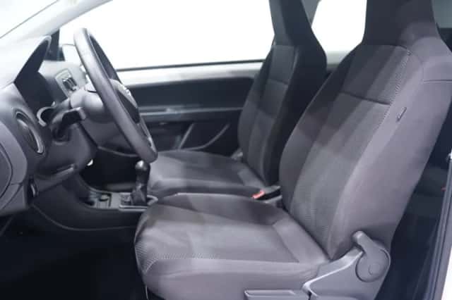 SEAT Mii (2017) thumbnail 94