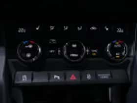 Škoda Karoq (2023) thumbnail 77