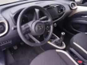 Toyota Aygo X (2024) thumbnail 69