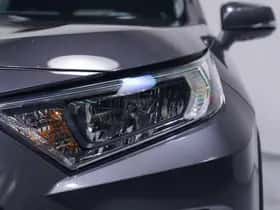 Toyota RAV4 (2022) thumbnail 12