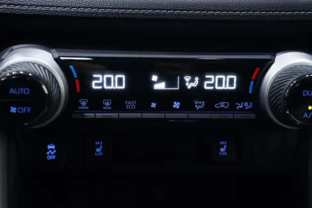 Toyota RAV4 (2022) thumbnail 124