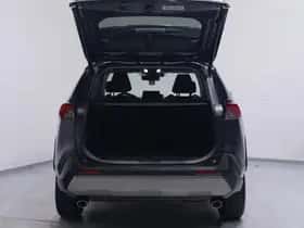 Toyota RAV4 (2022) thumbnail 16