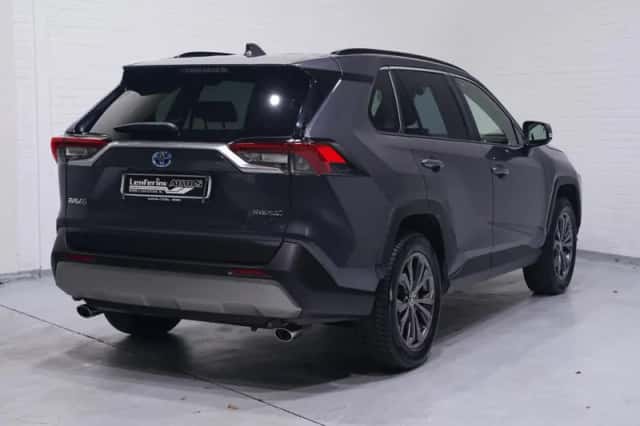 Toyota RAV4 (2022) thumbnail 6