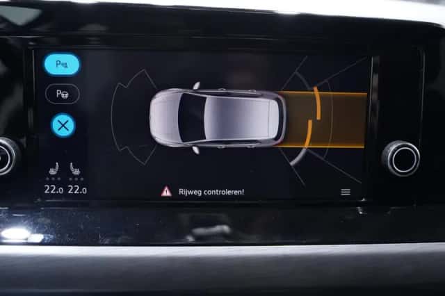 Volkswagen Golf (2020) thumbnail 120
