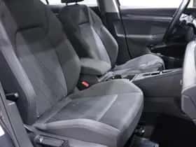 Volkswagen Golf (2020) thumbnail 141
