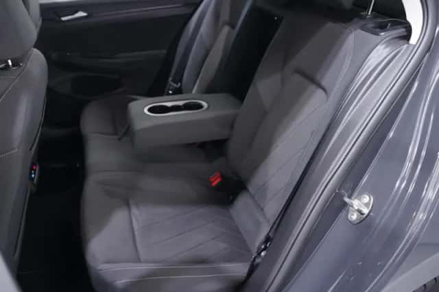 Volkswagen Golf (2020) thumbnail 22