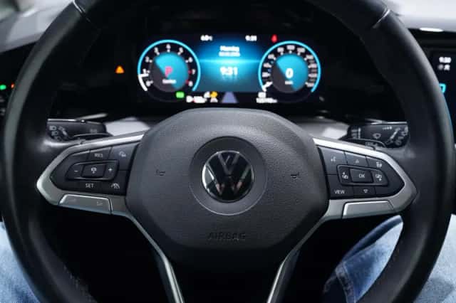Volkswagen Golf (2020) thumbnail 25