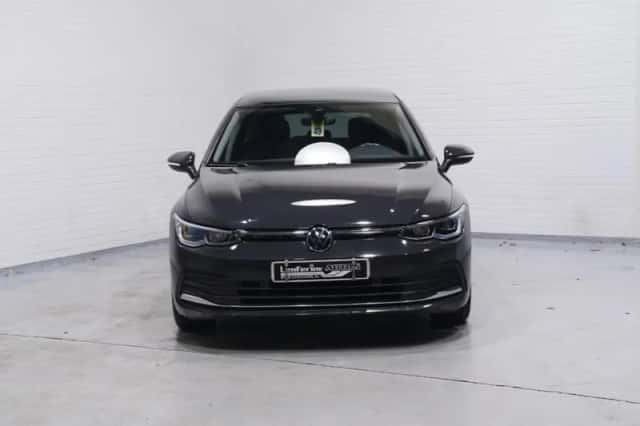 Volkswagen Golf (2020) thumbnail 6