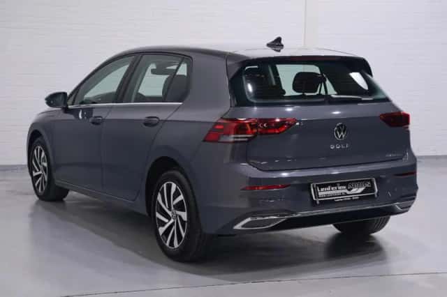 Volkswagen Golf (2022) thumbnail 102