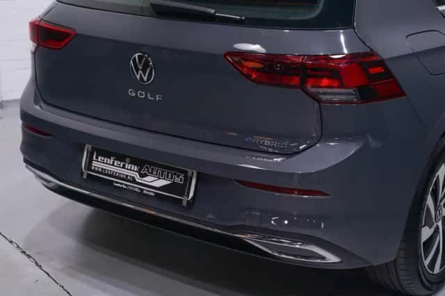 Volkswagen Golf (2022) thumbnail 107