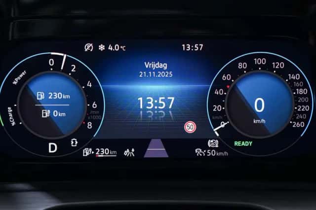 Volkswagen Golf (2022) thumbnail 112