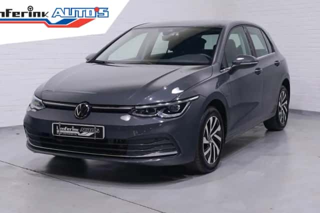 Volkswagen Golf (2022) thumbnail 143
