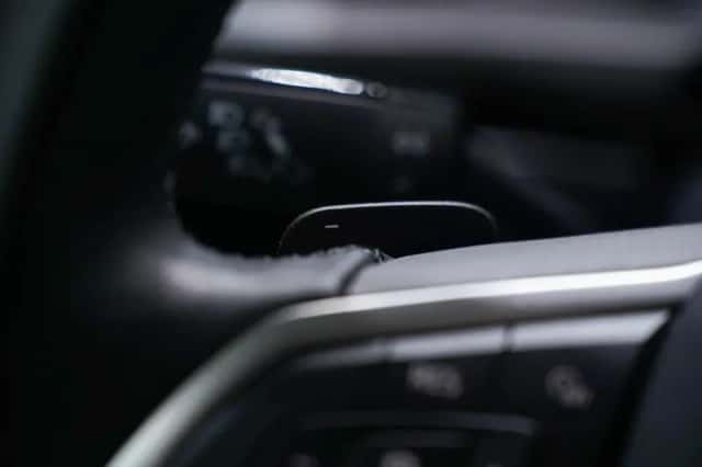 Volkswagen Golf (2022) thumbnail 24