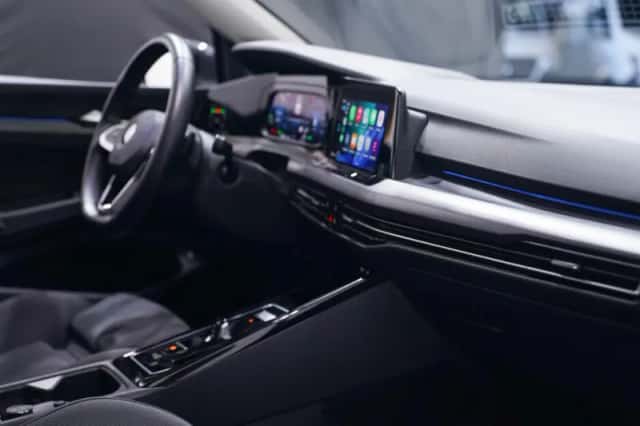 Volkswagen Golf (2022) thumbnail 44