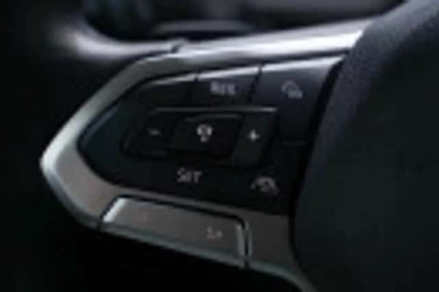 Volkswagen Golf (2022) thumbnail 70