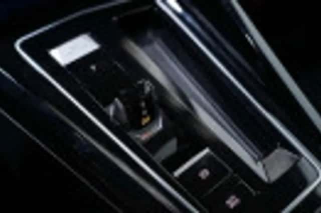 Volkswagen Golf (2022) thumbnail 75