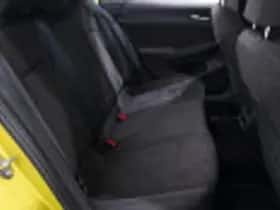 Volkswagen Golf (2023) thumbnail 91