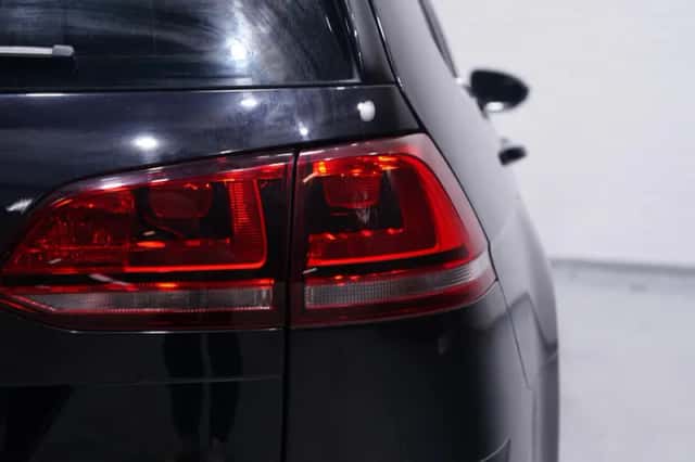 Volkswagen Golf (2016) thumbnail 108
