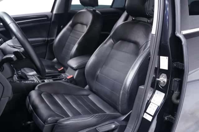 Volkswagen Golf (2016) thumbnail 145