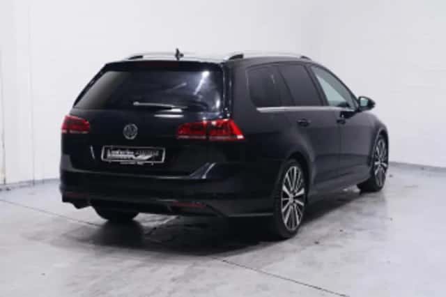 Volkswagen Golf (2016) thumbnail 152