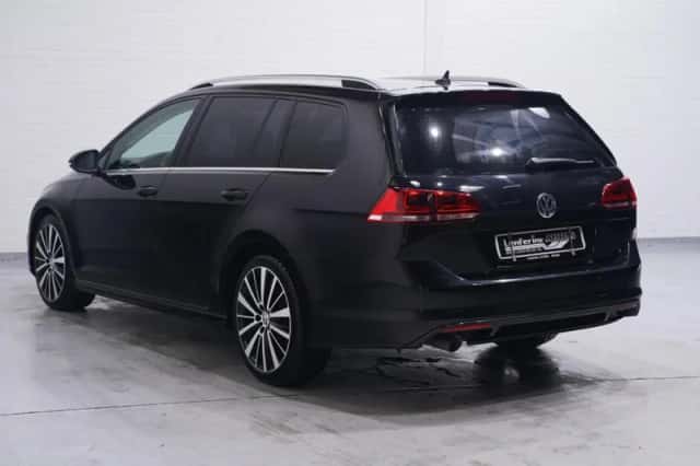 Volkswagen Golf (2016) thumbnail 8