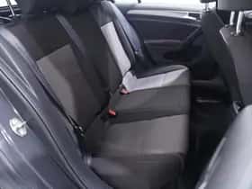 Volkswagen Golf (2013) thumbnail 107