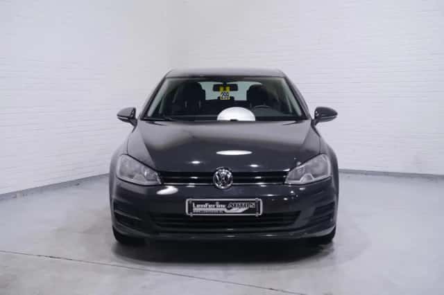 Volkswagen Golf (2013) thumbnail 3