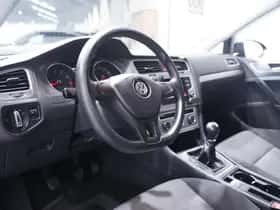 Volkswagen Golf (2013) thumbnail 30