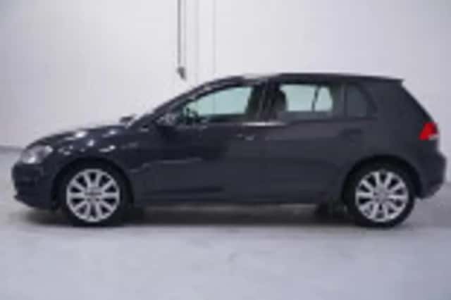 Volkswagen Golf (2013) thumbnail 41