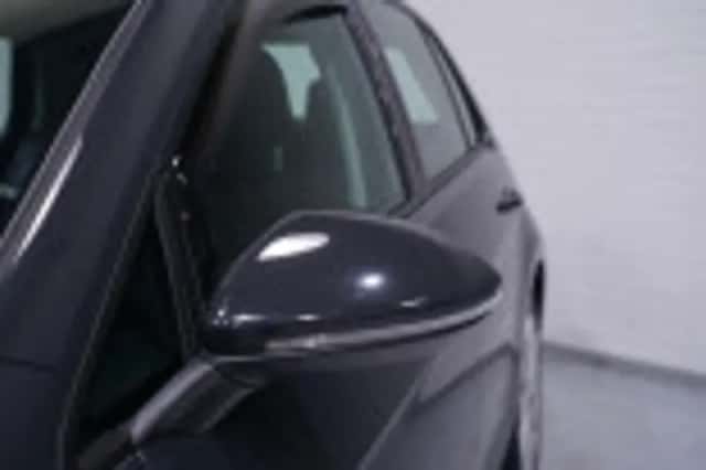 Volkswagen Golf (2013) thumbnail 49