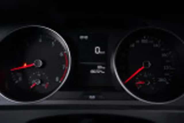 Volkswagen Golf (2013) thumbnail 55