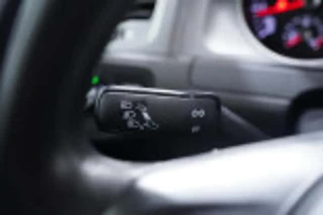 Volkswagen Golf (2013) thumbnail 58
