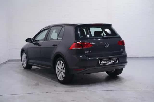 Volkswagen Golf (2013) thumbnail 8