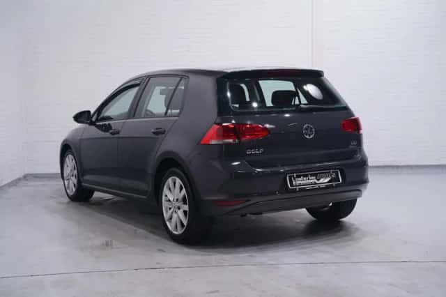 Volkswagen Golf (2013) thumbnail 80