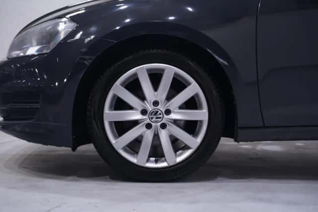 Volkswagen Golf (2013) thumbnail 82