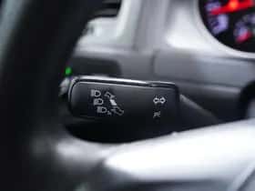 Volkswagen Golf (2013) thumbnail 94