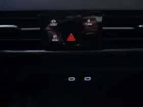 Volkswagen Golf (2020) thumbnail 117