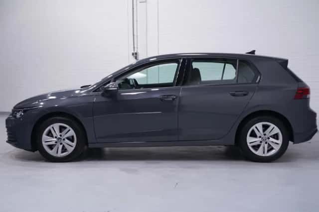 Volkswagen Golf (2020) thumbnail 5