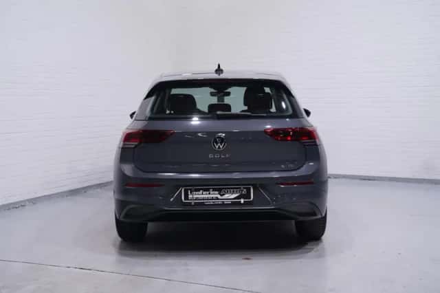 Volkswagen Golf (2020) thumbnail 6