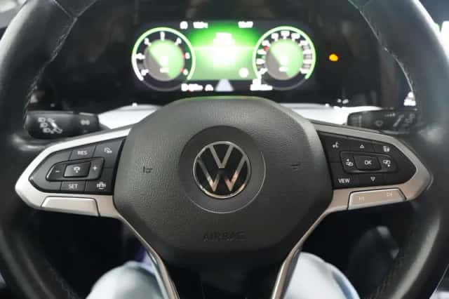 Volkswagen Golf (2021) thumbnail 117