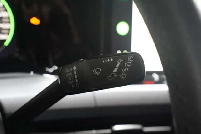 Volkswagen Golf (2021) thumbnail 21