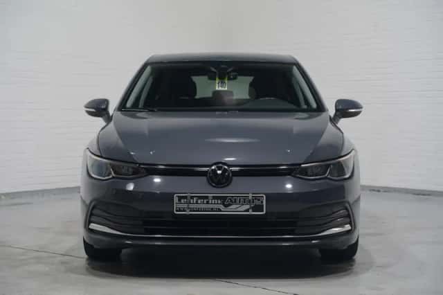 Volkswagen Golf (2021) thumbnail 5