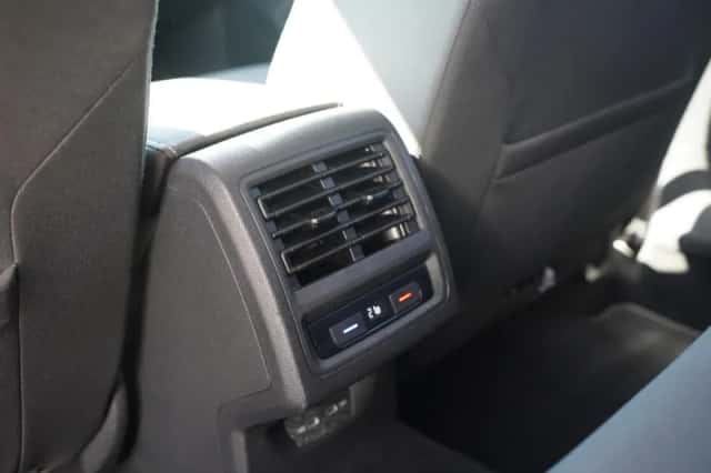 Volkswagen Golf (2021) thumbnail 45