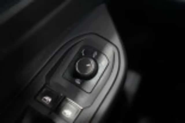 Volkswagen Golf (2021) thumbnail 74