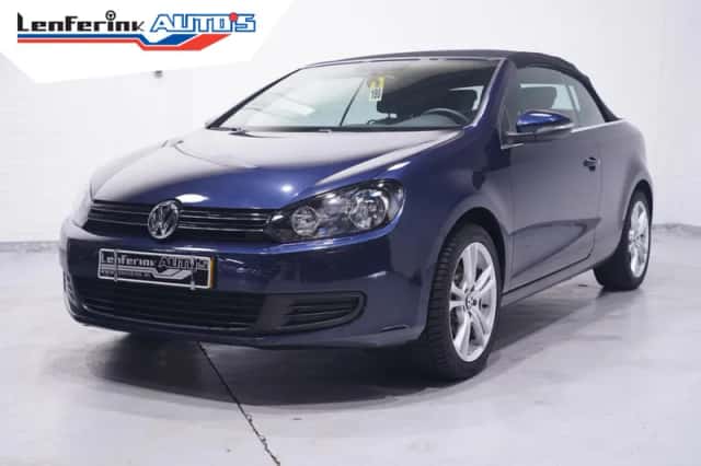 Volkswagen Golf (2013) thumbnail 2